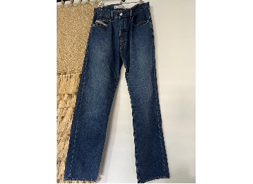 DIESEL INDUSTRY Vintage Mens Jeans Regular Fit Size 36 Straight Leg 1