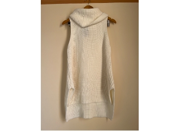 DECJUBA Abigail Sleeveless Roll Neck White Tunic Size Large Wool Blend