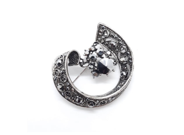 Black Crystal Brooch