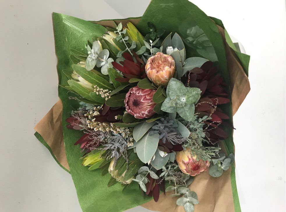 Hand tied bouqet of local seasonal natives and foliage Large 1