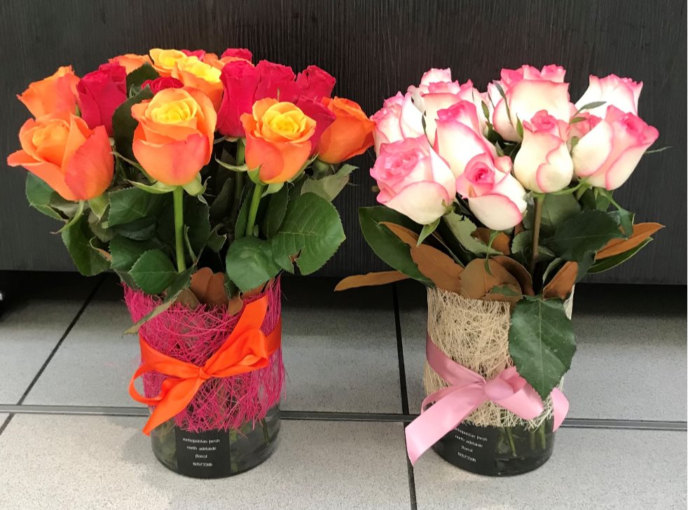 10 RED ROSES ARRANGEMENT